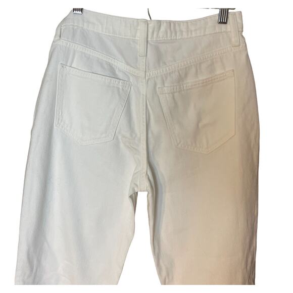 NWT Altar’d State White Straight Leg High Waisted Distressed Jeans Size 5 / 27 - Picture 6 of 9